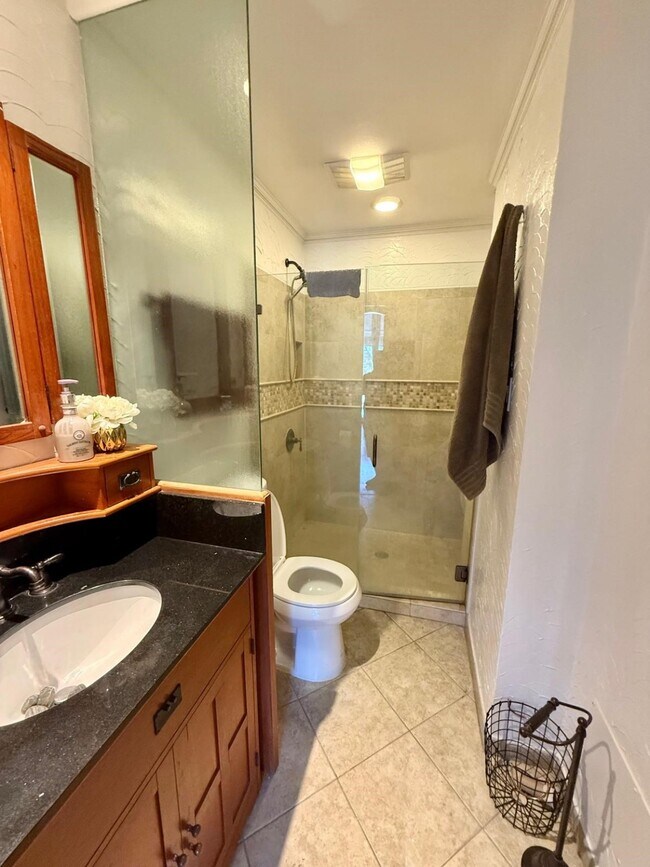 Building Photo - 8287 Sands Point Dr