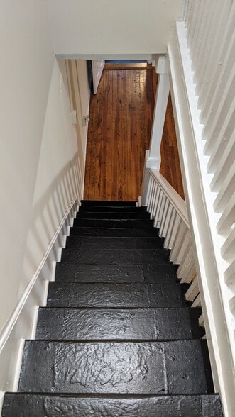 Building Photo - 7 Newlinville Rd