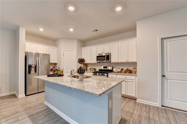 Building Photo - 111 Horned Owl Ave
