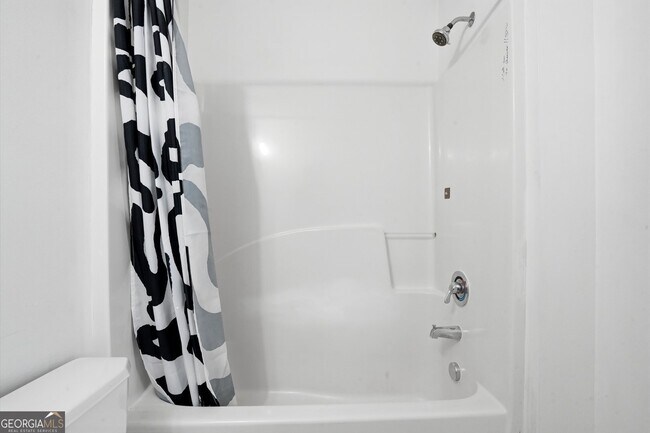 Building Photo - 5497 Festival Ave