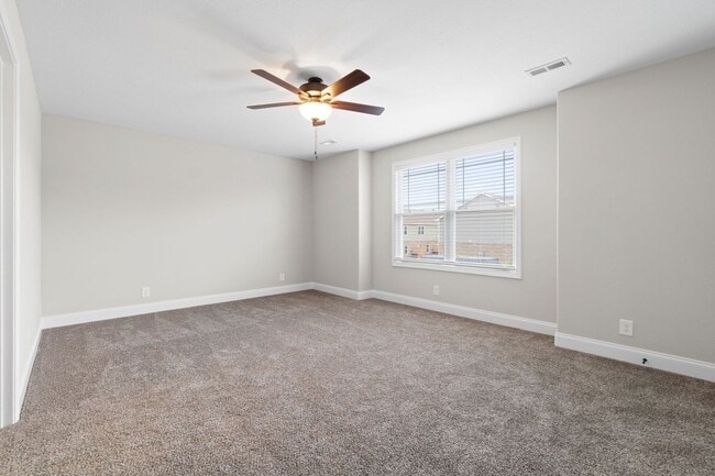 Building Photo - 338 Fallow Cir