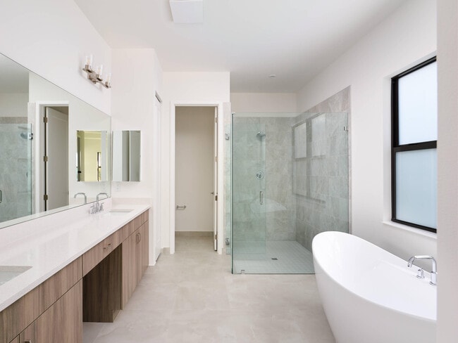 Building Photo - 12553 Solana Bay Cir