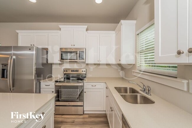 Building Photo - 1620 Brookhaven Dr