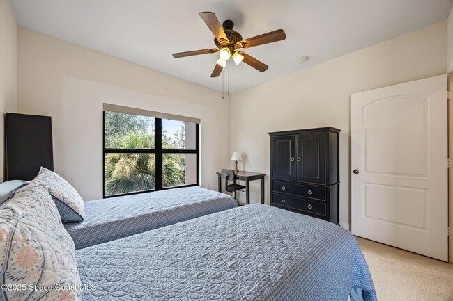 Building Photo - 6450 Borasco Dr