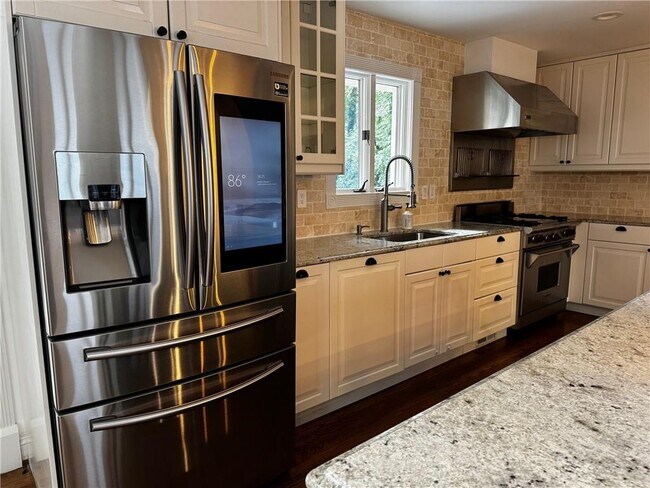 Building Photo - 1495 Spalding Dr