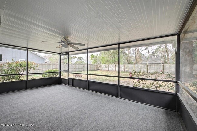 Building Photo - 8472 Bandera Cir W