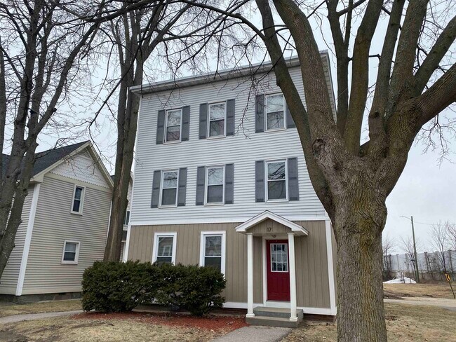 Building Photo - 17 Smyth Ferry Rd