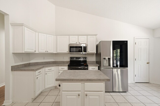 Building Photo - 6381 Havenmist Ln