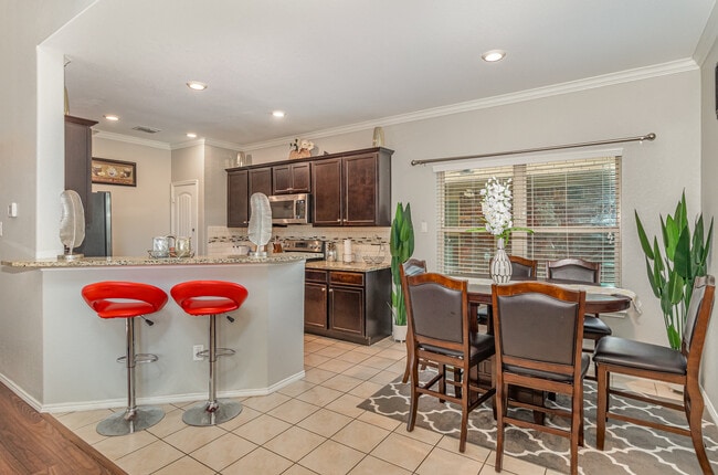 Building Photo - 613 Wounded Knee Dr