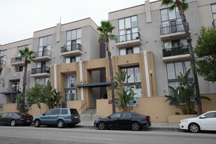 Building Photo - 360 W Avenue 26