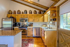 Building Photo - 842 Saddle Back Cir