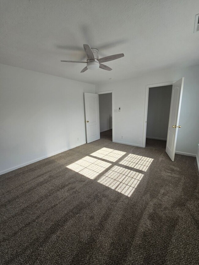 Building Photo - Newly Updated Four Bedroom Home located near German Church Rd and E 52nd Street