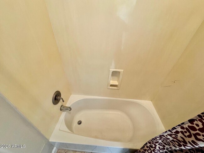 Building Photo - 4320 W Olney Ave