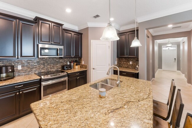 Building Photo - 13156 Green Violet Dr