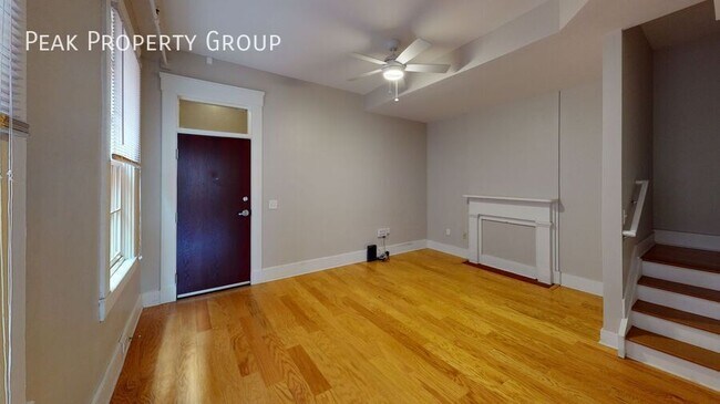 Building Photo - 516 E 13th St