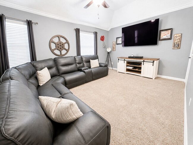Building Photo - STUNNING LUXURY HOME  |  OPEN-CONCEPT  |  OFFICE & GAME ROOM  |  GREEN BELT  |  ALAMO RANCH  |  E...