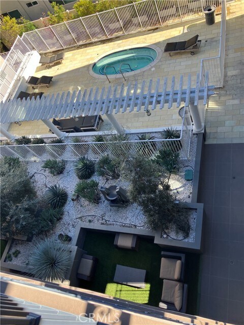 Building Photo - 11925 Kling St