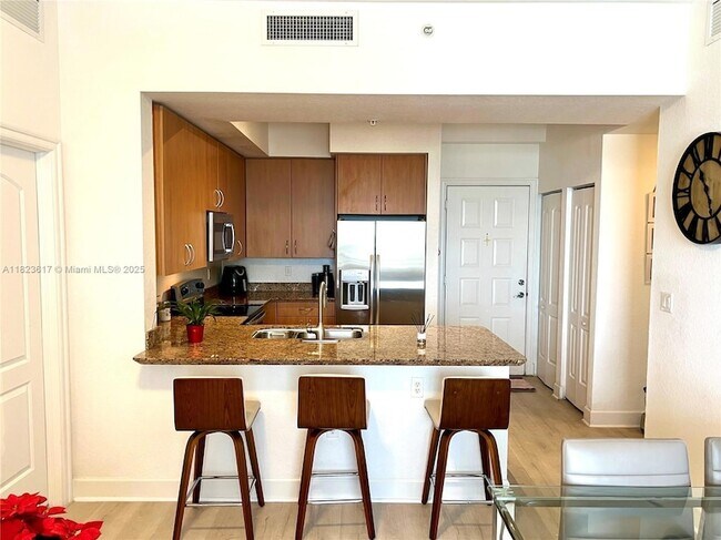 Building Photo - 1830 Radius Dr