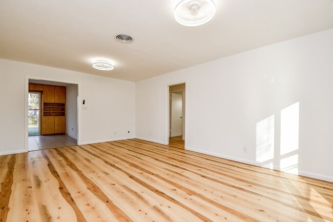 Building Photo - 9534 Kerrwood Ln