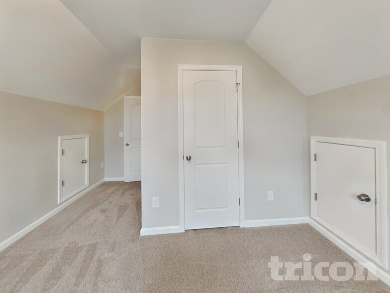 Building Photo - 5008 Shorthorn Way