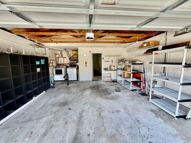 Building Photo - 3466 Siskiyou Cir