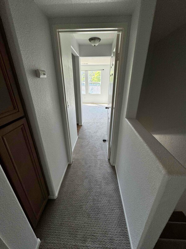 Building Photo - 16916 Hutchins Landing