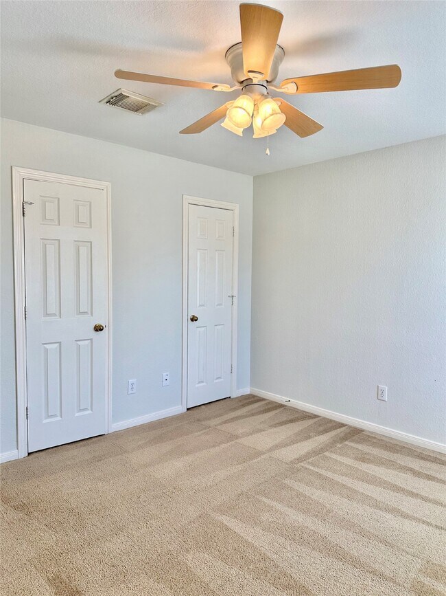 Building Photo - 14611 Thornbluff Ct