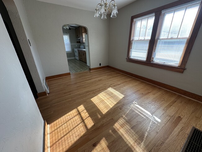 Building Photo - 710 N Sprigg St