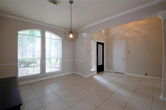 Building Photo - 18719 Racquet Sports Way