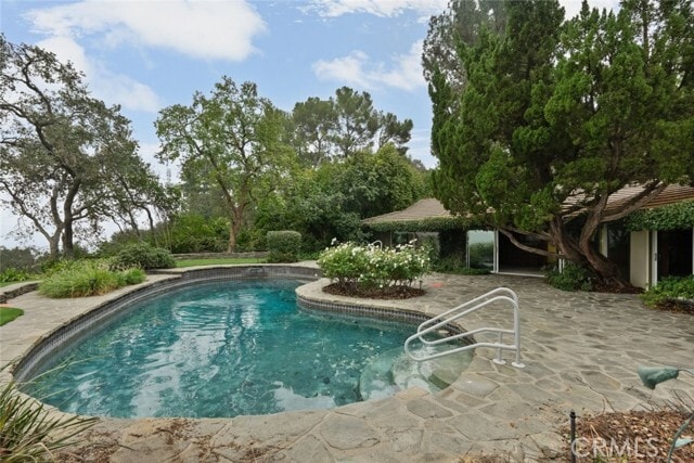 Building Photo - 1218 Flintridge Cir