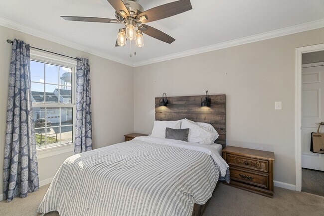 Building Photo - 3100 Franklin St