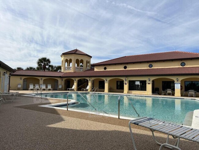 Building Photo - 91 Las Casitas Blvd