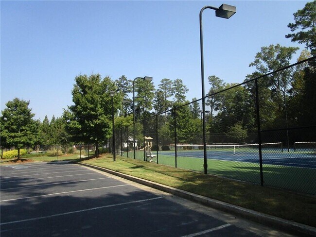 Building Photo - 2272 Young America Dr NE