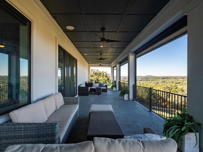 Building Photo - 14900 Copper Ridge Ln