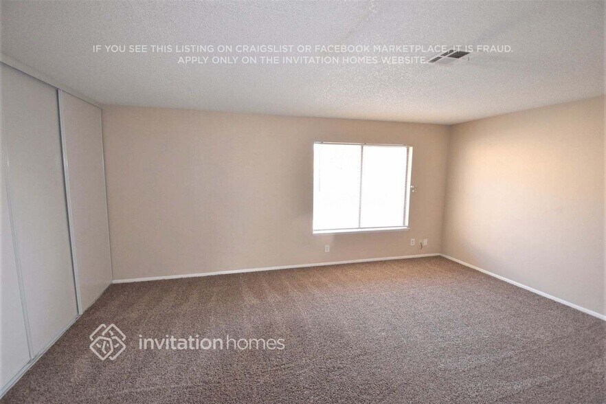 Building Photo - 2509 Buckthorn Cir