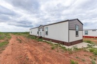 Building Photo - 178 Meadow Ln