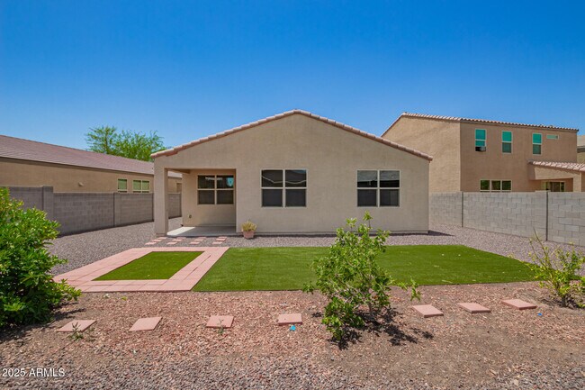 Building Photo - 4123 S 97th Dr