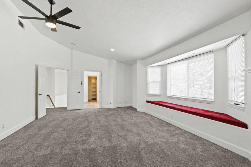 Building Photo - 4725 Via Corona