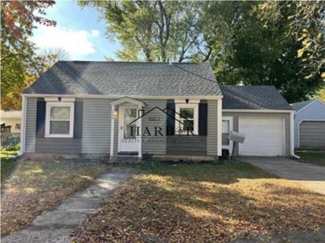 Building Photo - Cute and Cozy 1 Bedroom House