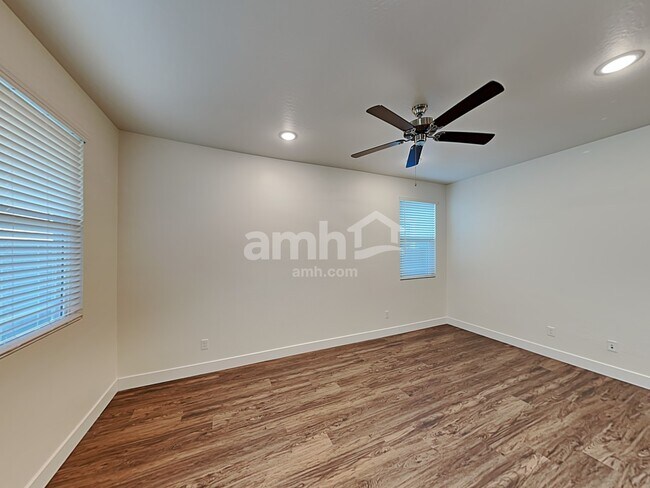 Building Photo - 21481 S 231st St