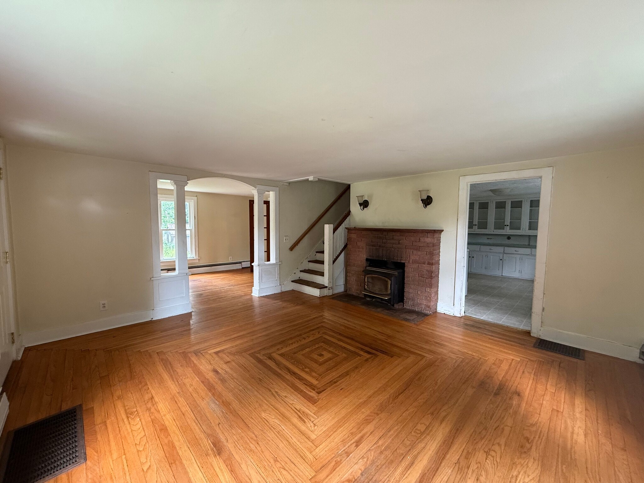 Building Photo - 2770 Slaterville Rd