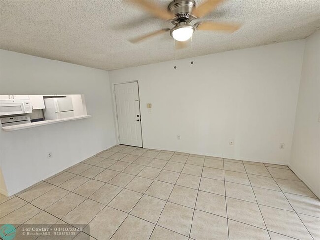 Building Photo - 12136 St.Andrews Pl