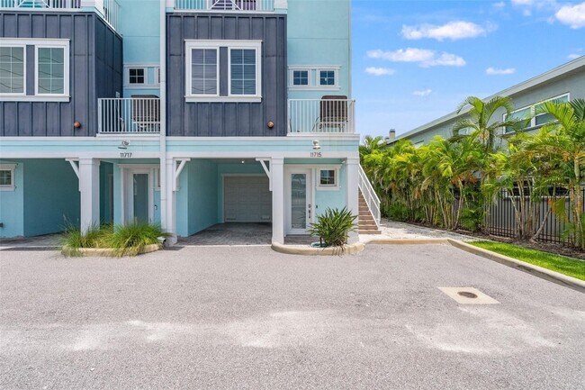 Building Photo - 11715 1st St E