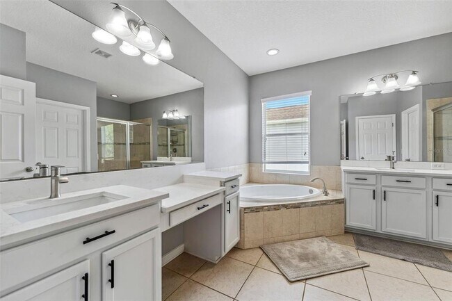 Building Photo - 6111 Hadley Commons Dr
