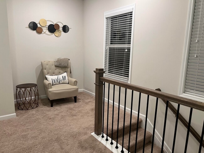 Building Photo - 5057 Silver Fox Trl