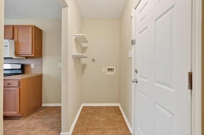 Building Photo - 17026 Cypresswood Glen Tr