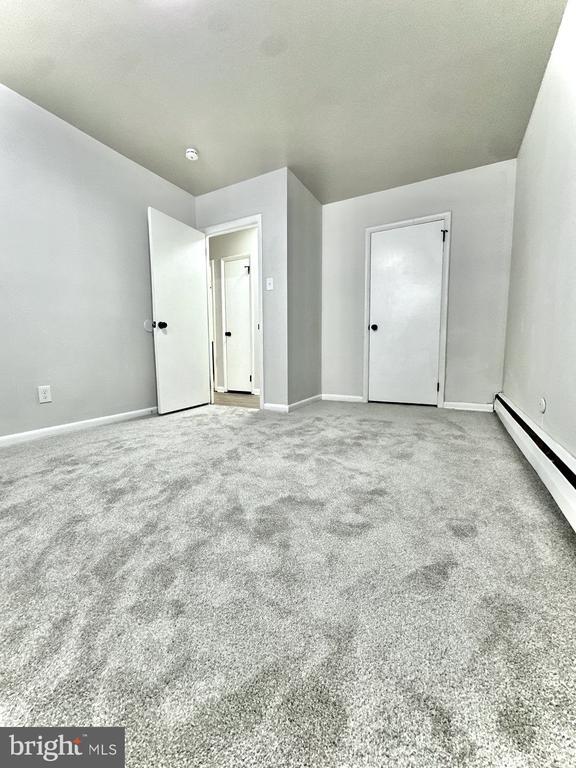 Building Photo - 521 Martin St