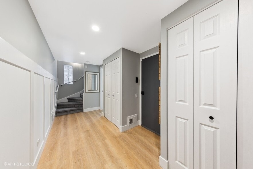 Building Photo - 1214 S Federal St