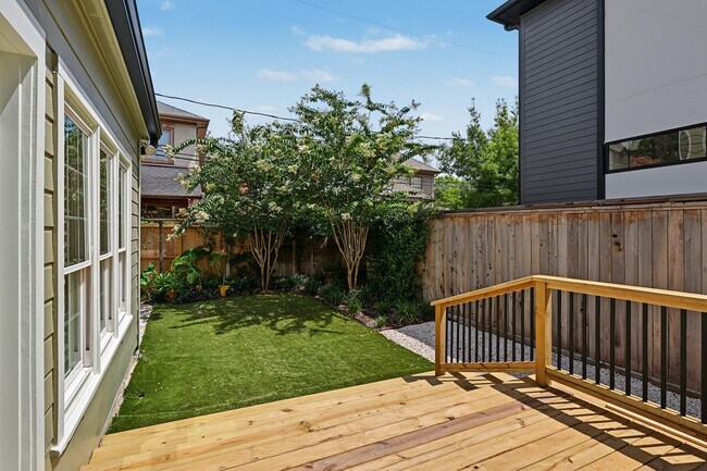 Building Photo - 3514 Corondo Ct