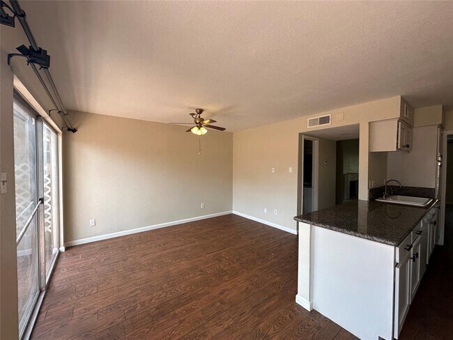 Building Photo - 5801 Lumberdale Rd